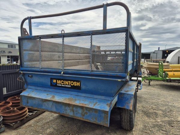 McIntosh 600 Sidefeed Silage Wagon - Image 5